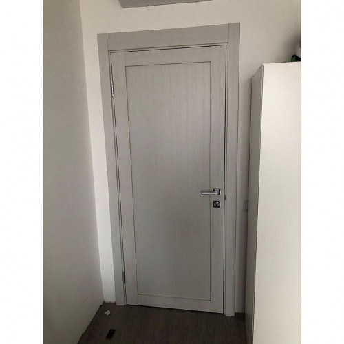 Дверь межкомнатная ТУРИН 501.1  с молдингом, экошпон (глухая)